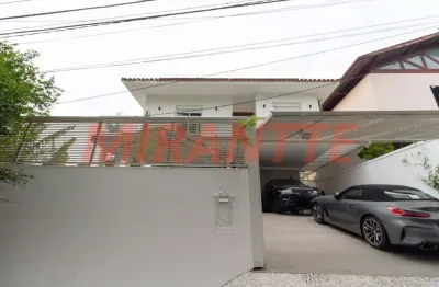 Casa em condomínio fechado com 4 quartos à venda na Rua Filipe de Vitry, Vila Irmãos Arnoni, São Paulo