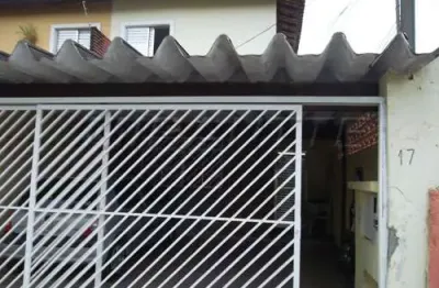 Casa com 3 quartos à venda na Rua Iruí, Vila Germinal, São Paulo