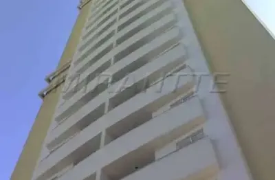 Apartamento de 70m² com 3 quartos em horto florestal