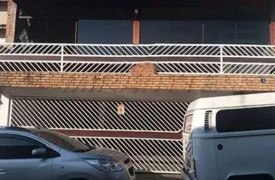 Casa com 3 quartos à venda na Rua Ceará, Vila Galvão, Guarulhos