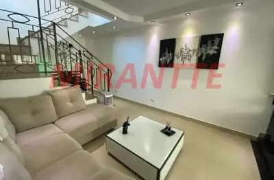 Sobrado de 198m² com 3 quartos em parque casa de pedra