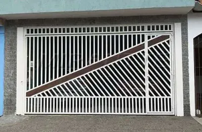 Casa com 3 quartos à venda na Rua Bela Balaz, Jardim Jaçanã, São Paulo