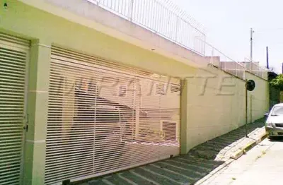 Sobrado de 210m² com 2 quartos em parque casa de pedra