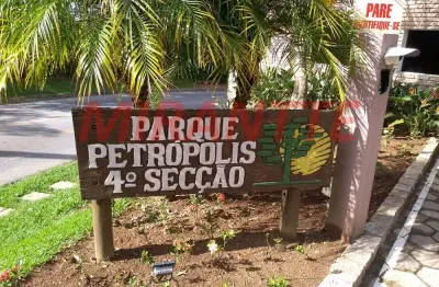 Terreno em condomínio fechado à venda na Avenida Av. Ver. Belarmino Pereira De Carvalh, Parque Petrópolis, Mairiporã
