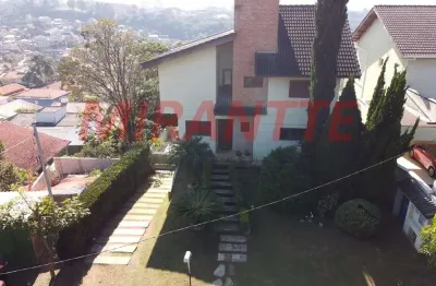 Sobrado de 350m² com 3 quartos em jardim do golfe i