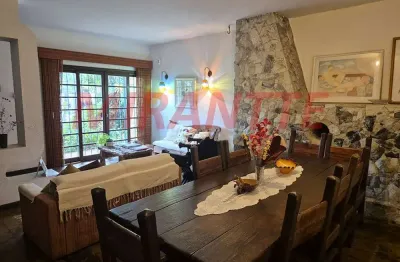 Casa com 5 quartos à venda na Avenida Locarno, Tremembé, São Paulo
