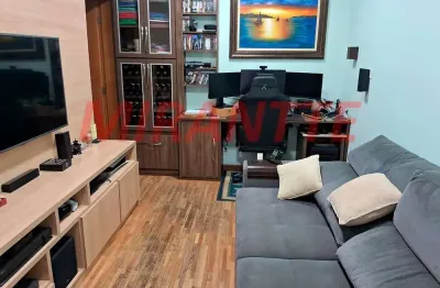 Cond. fechado de 130m² com 3 quartos em santa teresinha