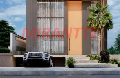 Cond. fechado de 470m² com 4 quartos em jardim floresta