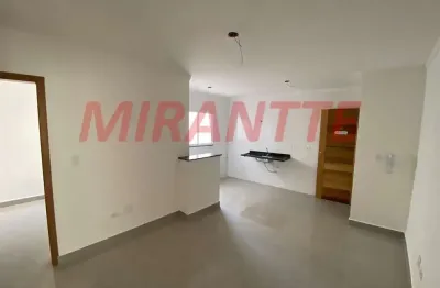 Apartamento de 42m² com 2 quartos em parada inglesa