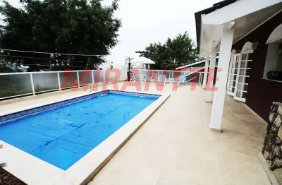 Cond. fechado de 320m² com 5 quartos em vila albertina