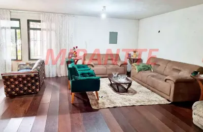 Sobrado de 257m² com 3 quartos em palmas do tremembé