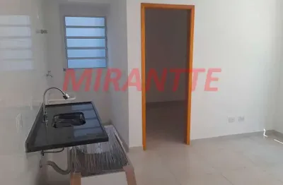 Apartamento de 36m² com 2 quartos em parada inglesa