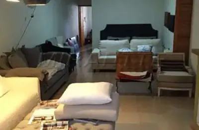 Casa comercial à venda na Rua Teixeira Leite, Liberdade, São Paulo