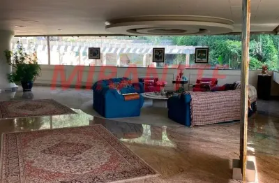 Sobrado de 2000m² com 3 quartos em serra da cantareira