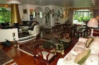 Sobrado de 1150m² com 5 quartos em jardim são bento