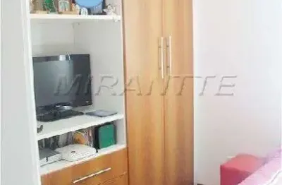 Apartamento de 50m² com 2 quartos em santa terezinha