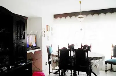 Apartamento de 65m² com 2 quartos em parada inglesa