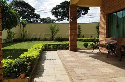 Sobrado de 470m² com 4 quartos em palmas do tremembé