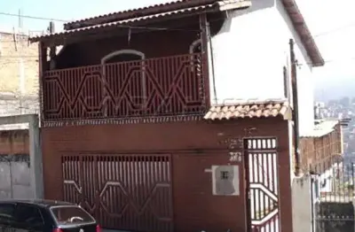 Sobrado de 490m² com 9 quartos em vila santa terezinha