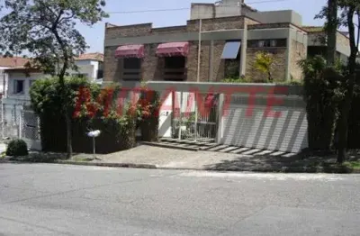 Sobrado de 358m² com 4 quartos em parque novo mundo