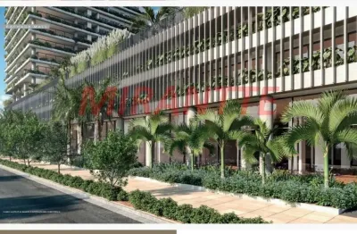 Apartamento de 408.68m² com 4 quartos em casa verde