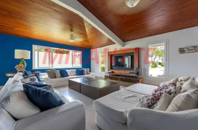 Casa com 7 quartos à venda na Rua Alcina, Centro, Ubatuba