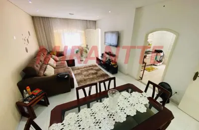 Casa terrea de 183m² com 3 quartos em parque casa de pedra