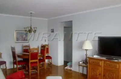 Apartamento com 3 quartos à venda na Rua Barão de Tefé, Água Branca, São Paulo