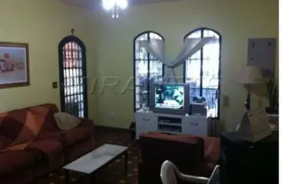 Casa terrea de 165m² com 3 quartos em vila madalena