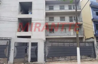 Apartamento de 40m² com 2 quartos em santa terezinha