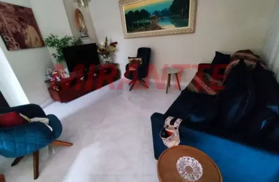 Apartamento de 83m² com 3 quartos em santa terezinha