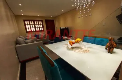 Cond. fechado de 128m² com 2 quartos em vila dionisia