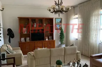 Casa terrea de 195m² com 3 quartos em vila nova galvão
