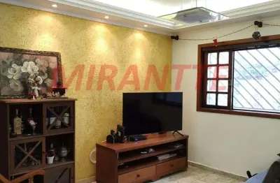 Sobrado de 170m² com 3 quartos em vila pedra branca