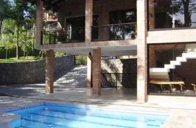 Casa terrea de 380m² com 3 quartos em serra da cantareira