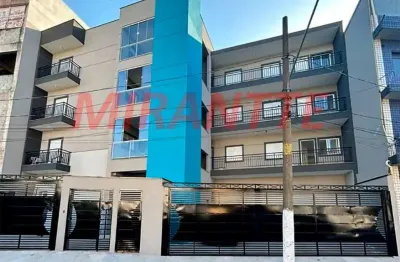 Apartamento de 40m² com 2 quartos em santa terezinha