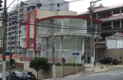 Casa comercial à venda na Rua Isabel de Castela, Vila Madalena, São Paulo