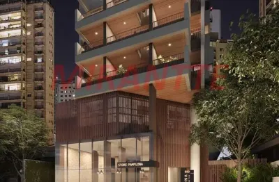 Casa comercial à venda na Rua Pamplona, Jardins, São Paulo