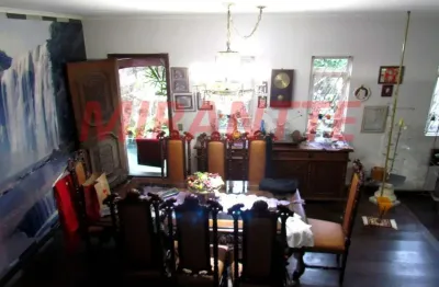 Casa com 5 quartos à venda na Avenida São Luiz, Vila Rosália, Guarulhos