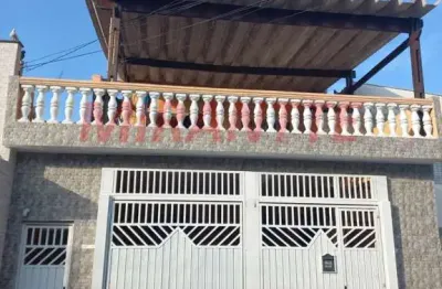 Sobrado de 208m² com 5 quartos em jardim flor da montanha