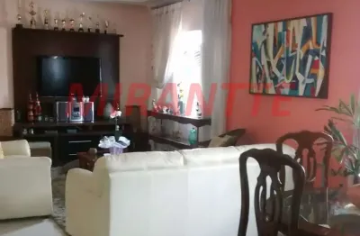 Casa com 4 quartos à venda na Rua Caixa D'Água, Vila Galvão, Guarulhos