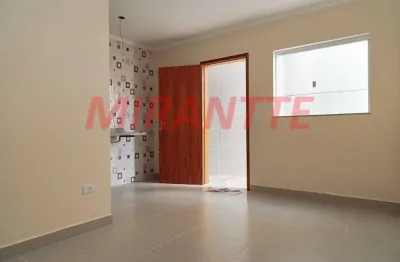 Apartamento de 42m² com 2 quartos em parque vitória