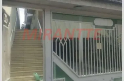 Cond. fechado de 65m² com 2 quartos em penha de franca