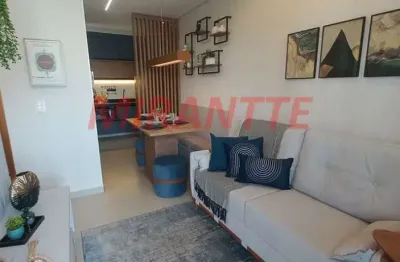 Apartamento de 37m² com 2 quartos em vila constança