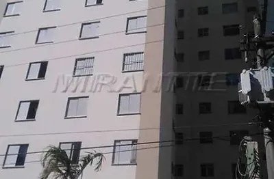 Apartamento de 50m² com 2 quartos em horto florestal