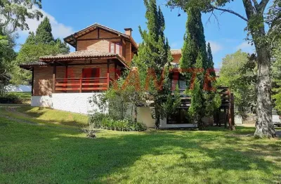 Sobrado de 446m² com 4 quartos em parque petropolis