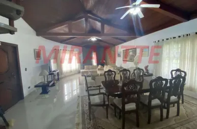 Casa terrea de 485m² com 3 quartos em serra da cantareira