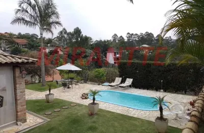 Casa terrea de 290m² com 4 quartos em serra da cantareira