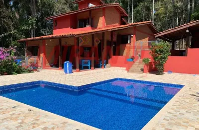 Sobrado de 400m² com 3 quartos em serra da cantareira