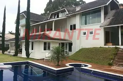 Sobrado de 600m² com 6 quartos em serra da cantareira